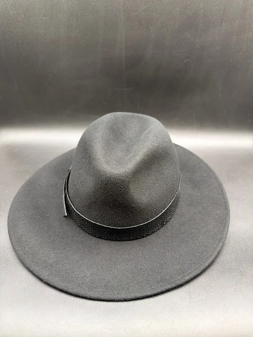 Vintage 70s 80s Importina Bollman Black 100% Wool Fedora Snakeskin Hat 57cm sz M